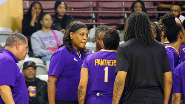Coach Sandy Pugh