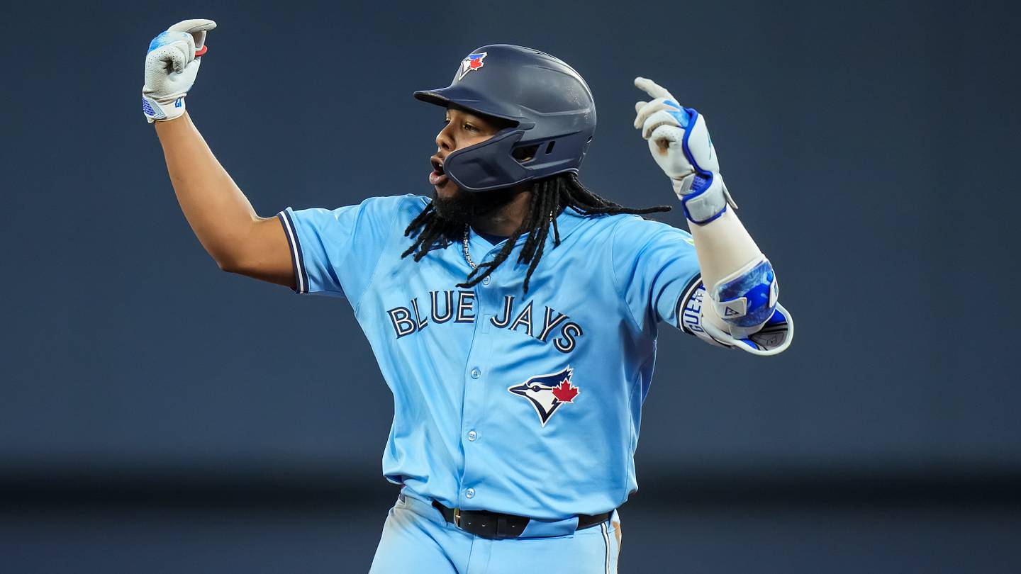 MLB Rumors: Twins listed as Top 5 trade destination for Vladimir Guerrero Jr. - Vimarsana News