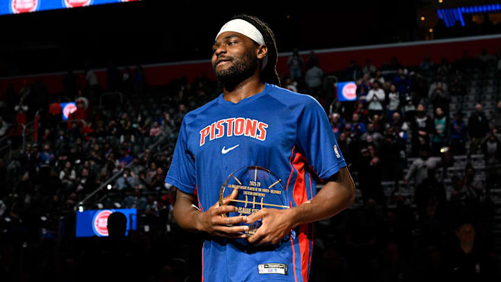 Phoenix Suns v Detroit Pistons