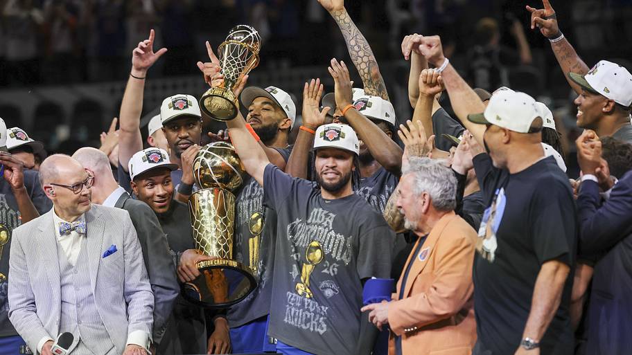 Jalen Brunson celebrates with his Knicks teammates after they won the 2026 NBA championship.