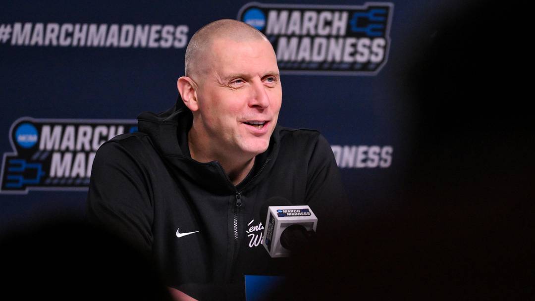 Mar 19, 2026; St. Louis, MO, USA; Kentucky Wildcats head coach Mark Pope talks with the media during a practice session ahead of the first round of the men's 2026 NCAA Tournament at Enterprise Center. Mandatory Credit: Jeff Curry-Imagn Images Mar 19, 2026; St. Louis, MO, USA; Kentucky Wildcats head coach Mark Pope talks with the media during a practice session ahead of the first round of the men's 2026 NCAA Tournament at Enterprise Center. Mandatory Credit: Jeff Curry-Imagn Images
