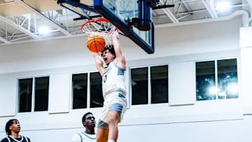 Miami 2027 4-Star PG Myles Fuentes gets monster dunk.