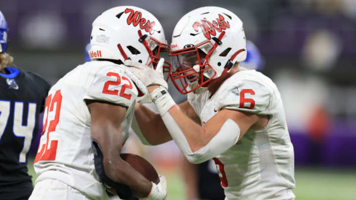 Mankato West players in in the 2022 MSHSL playoffs. Vice Presidential nominee Tim Walz was the defensive coordinator for the Scarlets on the 1999 state championship team. Mankato West players in in the 2022 MSHSL playoffs. Vice Presidential nominee Tim Walz was the defensive coordinator for the Scarlets on the 1999 state championship team.