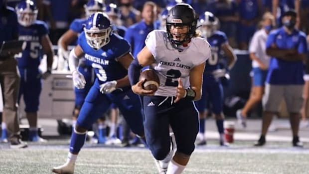 No. 19 Corner Canyon upset No. 4 IMG Academy Thursday night in Utah 