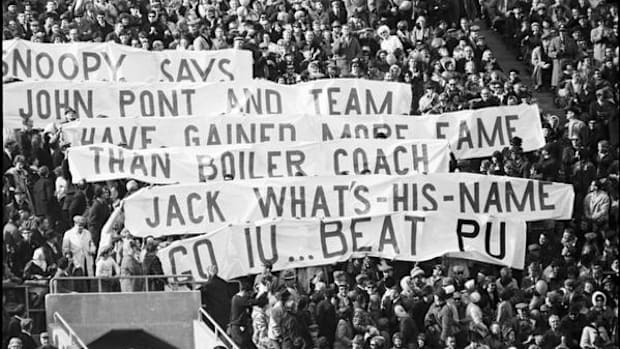 John Pont 1967 Sign