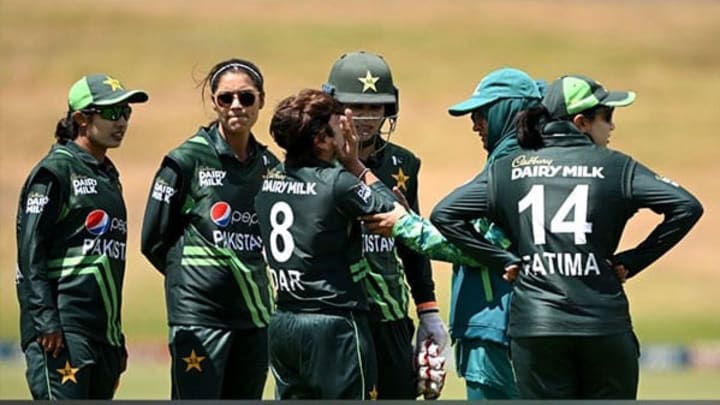 Fatima Sana appointed captain of the Pakistani team