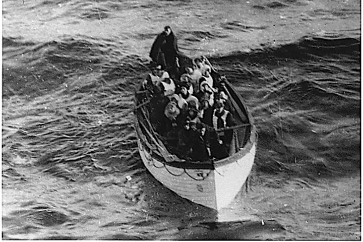 'Titanic' Lifeboat Number 6 with survivors