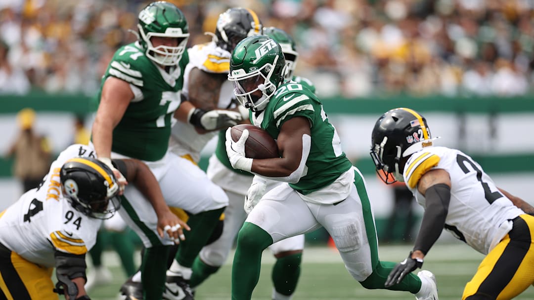 Pittsburgh Steelers v New York Jets