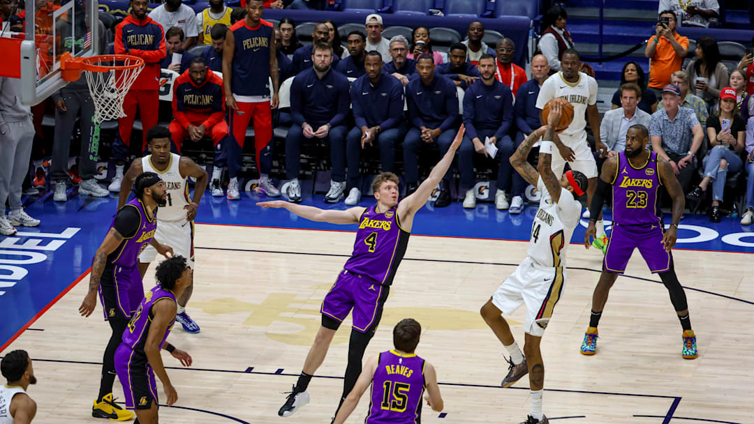 Los Angeles Lakers v New Orleans Pelicans