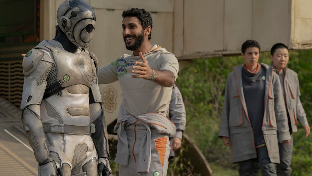 Alexander Skarsgård, Akshay Khanna, Tattiawna Jones and Sabrina Wu in Murderbot