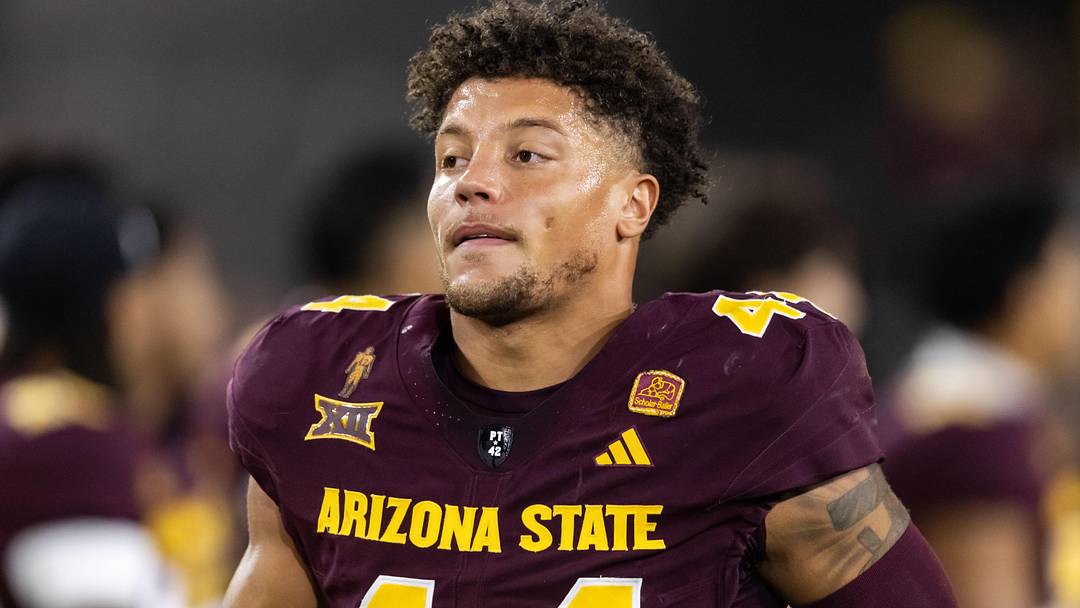 Nov 28, 2025; Tempe, Arizona, USA; Arizona State Sun Devils linebacker Keyshaun Elliott (44) against the Arizona Wildcats during the 99th Territorial Cup at Mountain America Stadium. Mandatory Credit: Mark J. Rebilas-Imagn Images