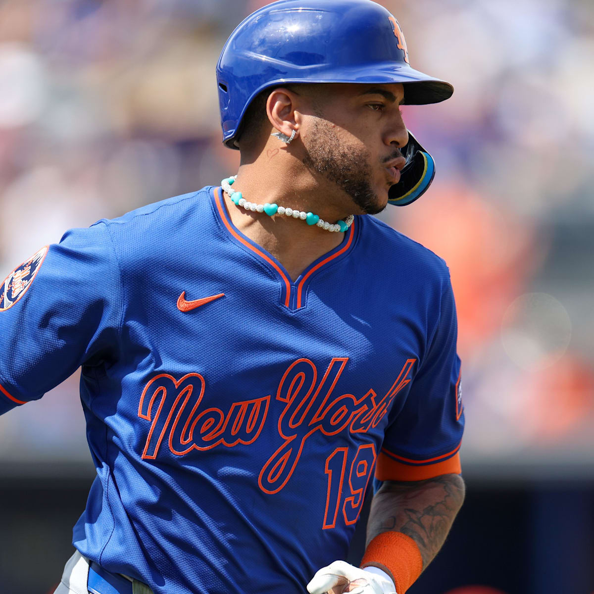 Potential 'X-factor' outfielder flashes improved offense with three-run  homer