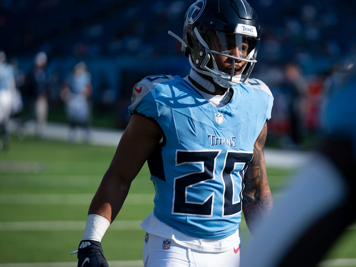 Watch: Tony Pollard Scores First TD With Tennessee Titans