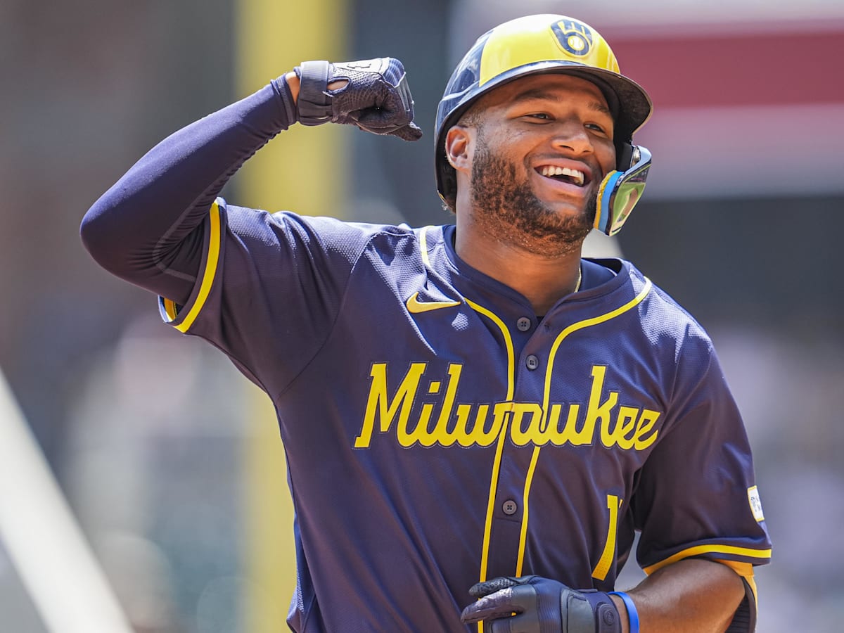 Brewers Own MLB s Best Batting Average In August By A Country Mile