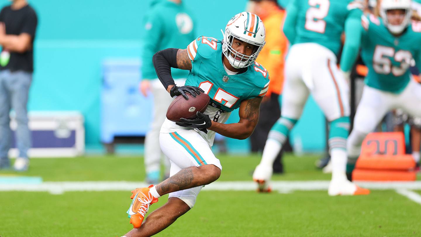 Grier sets the record straight during combine presser, Waddle will remain a Dolphin - Vimarsana News