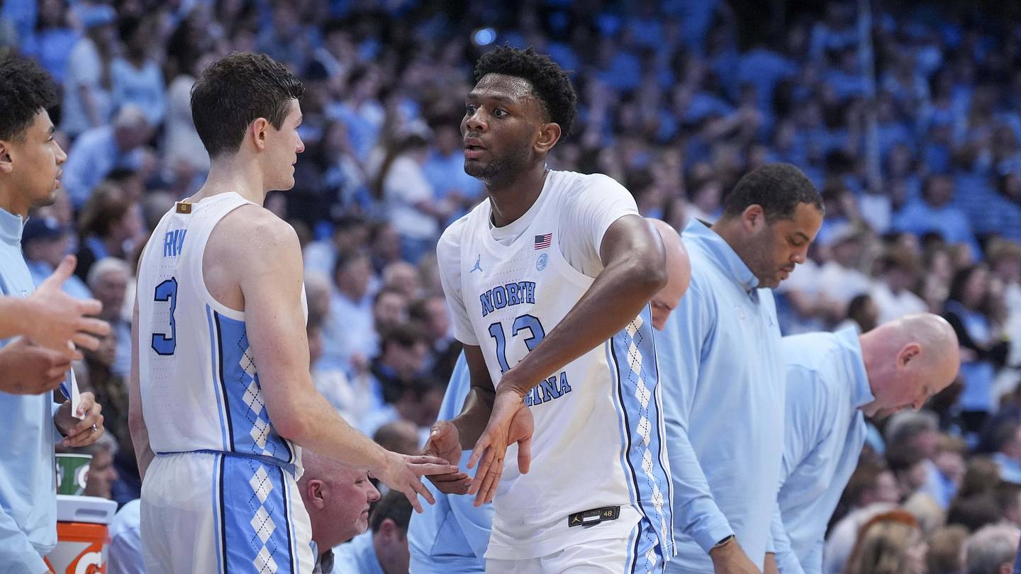 A definitive answer to North Carolina's biggest depth chart question - Vimarsana News