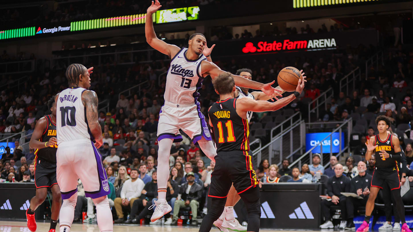 New Blockbuster Three-Team Trade Proposal Sends Keegan Murray to ATL, UTA Get Sabonis, SAC Lands John Collins