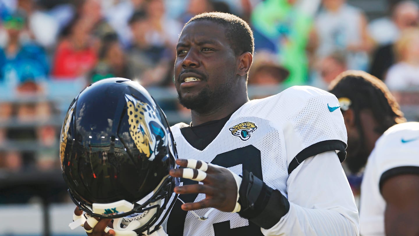WATCH: Jaguars' Foyesade Oluokun Previews Panthers, Bryce Young