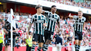 Les joueurs d'United célébrant le malheureux but annulé face à Arsenal