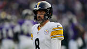 Dec 72025; BaltimoreMarylandUSA; Pittsburgh Steelers quarterback Aaron Rodgers (8) reacts after a play against the Baltimore Ravens during the second half at M&T Bank Stadium. Mandatory Credit: Mitch Stringer-Imagn Images