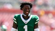 Sep 21, 2025; Tampa, Florida, USA; New York Jets cornerback Sauce Gardner (1) warms up before a game against the Tampa Bay Buccaneers at Raymond James Stadium. 