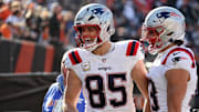 Nov 23, 2025; Cincinnati, Ohio, USA; New England Patriots tight end Hunter Henry (85) celebrates with teammates after scoring a touchdown during the first half against the Cincinnati Bengals at Paycor Stadium. Mandatory Credit: Joseph Maiorana-Imagn Images