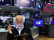 Dow Jones Average Falls To Low For Year