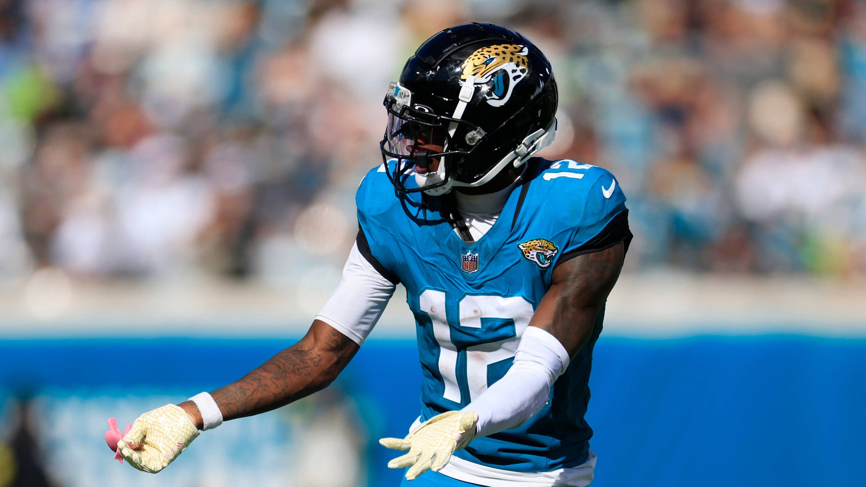 Jacksonville Jaguars wide receiver Travis Hunter (12) looks to the sideline during the fourth quarter of an NFL football matchup, Sunday, Oct. 12, 2025, at EverBank Stadium in Jacksonville, Fla. The Seahawks defeated the Jaguars 20-12.