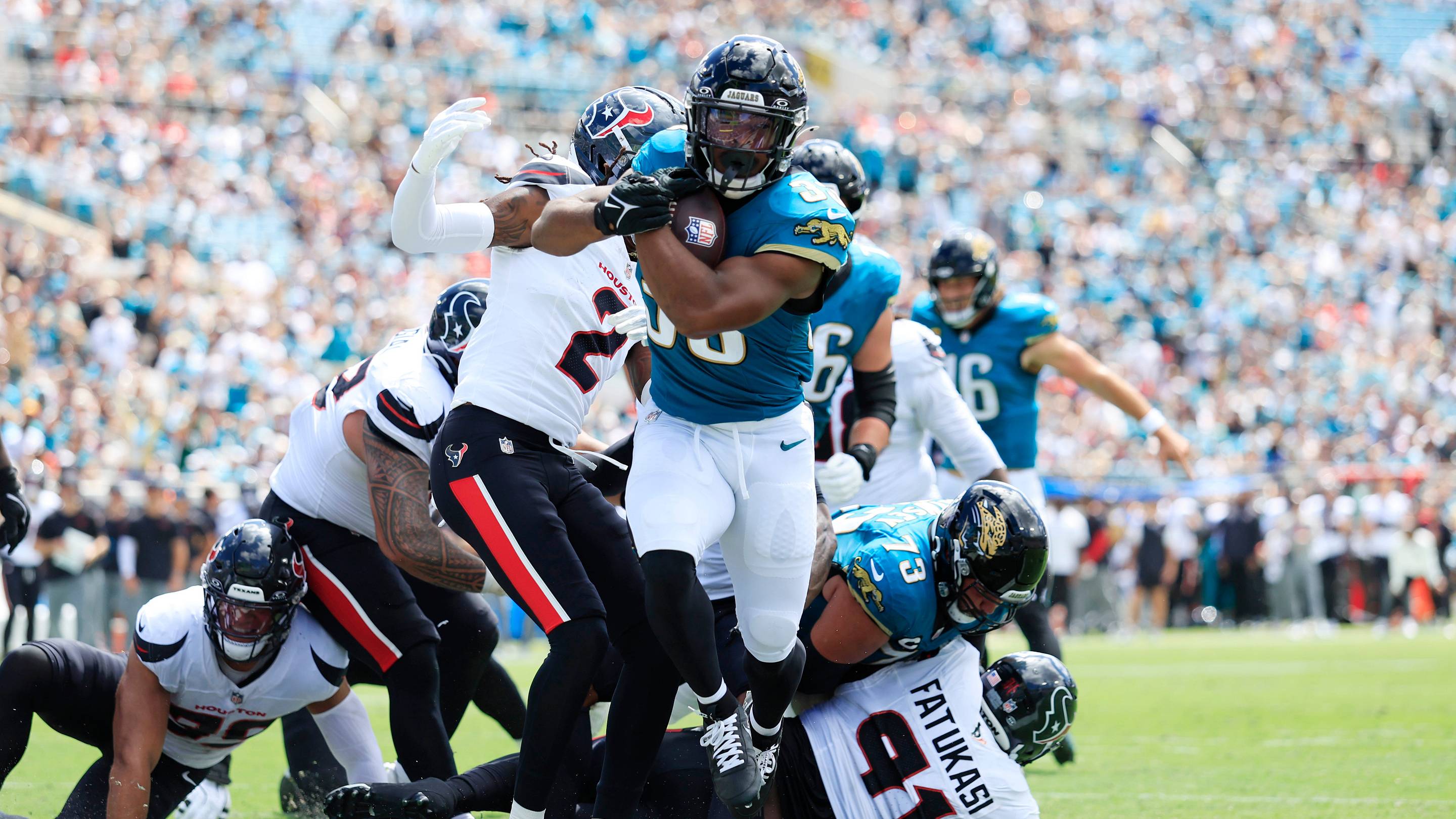 3 Jaguars X-Factors vs. the Texans in Week 5: Bhayshul Tuten Can Be the Difference