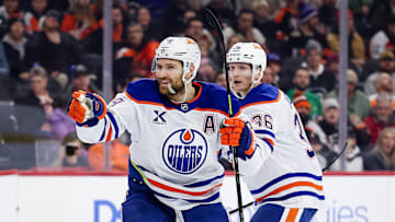 Edmonton Oilers v Philadelphia Flyers