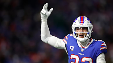 New York Jets v Buffalo Bills