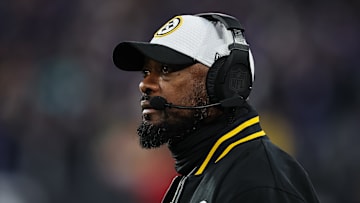 AFC Wild Card Playoffs: Pittsburgh Steelers v Baltimore Ravens