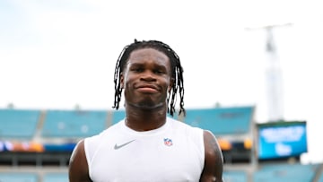 Travis Hunter prepares for a preseason game.