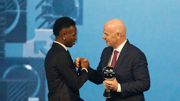 TOPSHOT-FBL-FIFA-AWARDS