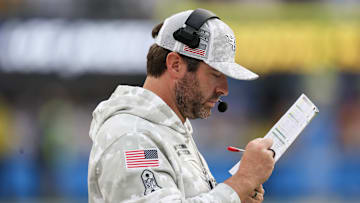 Tennessee Titans v Los Angeles Chargers