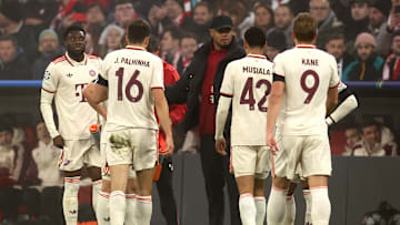 Vincent Kompany instructs Bayern Munich players during the game against St. Pauli
