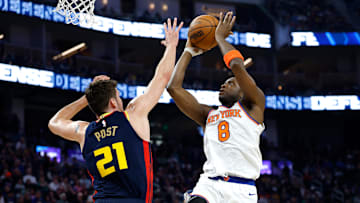 New York Knicks v Golden State Warriors