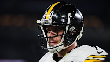 AFC Wild Card Playoffs: Pittsburgh Steelers v Baltimore Ravens