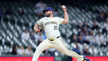 San Diego Padres v Milwaukee Brewers