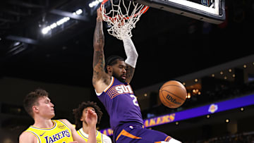Phoenix Suns v Los Angeles Lakers