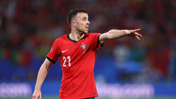 Gol Diogo Jota dalam laga Portugal vs Republik Ceska dianulir akibat offside.