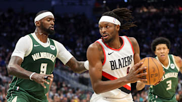 Portland Trail Blazers v Milwaukee Bucks