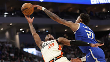 Detroit Pistons v Milwaukee Bucks