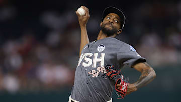 Former National Carl Edwards Jr. is excelling so far in Mexico's winter league.