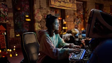 Rachel Zegler as Laura in Y2K
