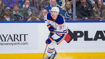 Edmonton Oilers forward Connor McDavid (97)
