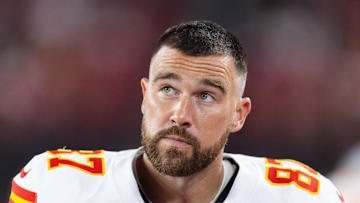 Aug 9, 2025; Glendale, Arizona, USA; Kansas City Chiefs tight end Travis Kelce (87) against the Arizona Cardinals during a preseason NFL game at State Farm Stadium. Mandatory Credit: Mark J. Rebilas-Imagn Images