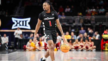 Cincinnati is favored on Thursday.