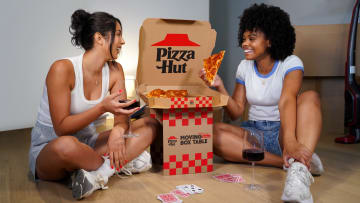 Pizza Hut Moving Table Box