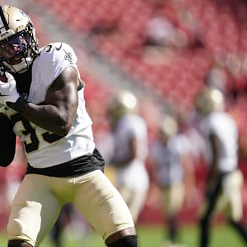 New Orleans Saints running back Jordan Mims holds onto the ball before the start of the game against the San Francisco 49ers. Mandatory Credit: Cary Edmondson-Imagn Images